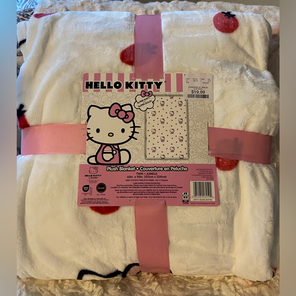 Brand New Hello Kitty Strawberry Plush Blanket - Twin Size